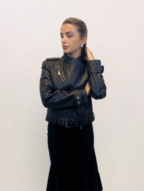 {{ product.type }} - Ted Baker London - Kosovo - ROSERO